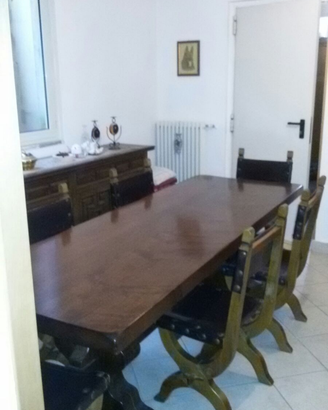 Tavolo massello+ 6 sedie + lampadario 16 luci