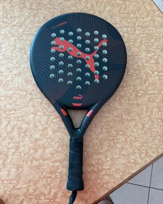 Racchetta puma e portaracchetta padel