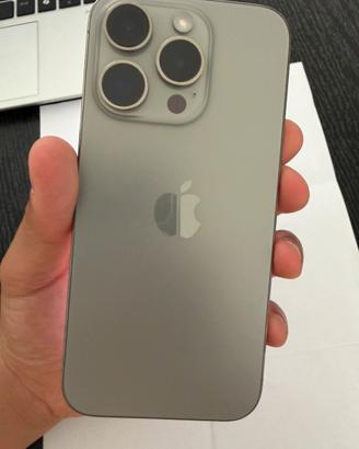 Iphone 15 pro Titanio -128 GB Condizioni perfette