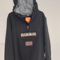 Giubbino Napapijri nero tg S – nuovo mai usato.