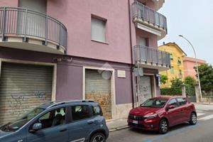 BOX A ASCOLI PICENO