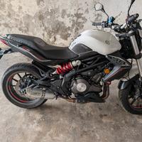 Benelli Bn302 ABS