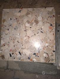 Piastrelle granito