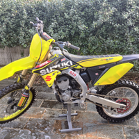 Suzuki rmz 250