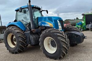 Trattore agricolo usato New Holland T8050