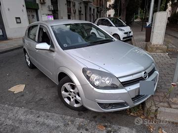 Opel Astra 1.7CDTI