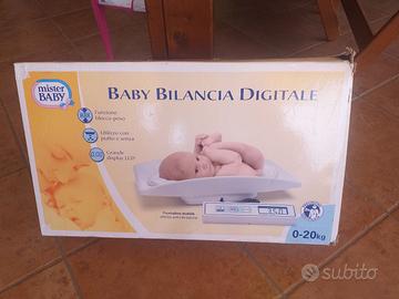 bilancia pesa neonati 