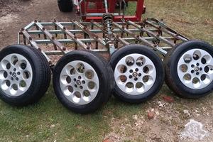 Gomme auto