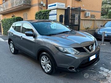 Nissan Qashqai 1.6 dCi 4X4 130cv Retrocamera Navig