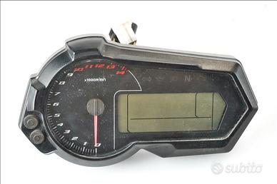 BENELLI BN 302 R 17 20 strumentazione km