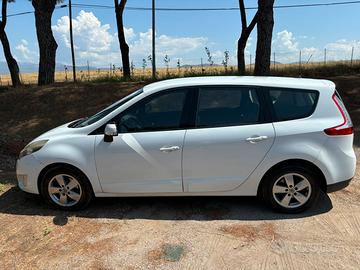 Renault Scenic Turbo diesel 2011 (7 posti)