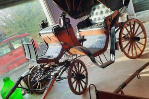 Carrozza antica