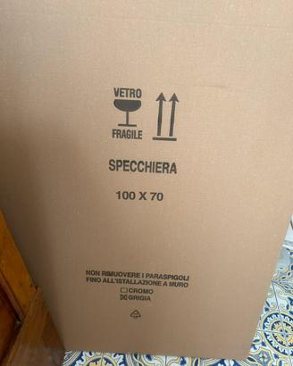 Specchio per bagno con lampada nuovo