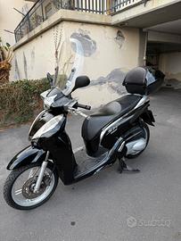 Honda sh 300 abs 2017