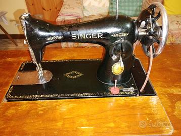 Macchina da cucire SINGER anni '30