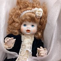 Bambola porcellana Capodimonte Gabriella Ciarapica