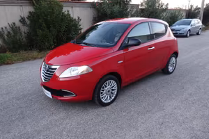 Lancia Ypsilon 1.3 MJT 16V 95 CV 5 porte S&S Gold