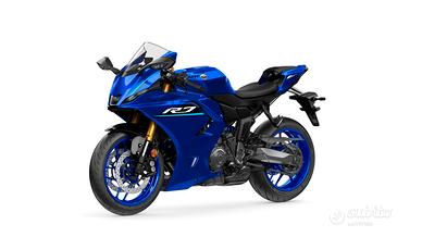 Subito - Barbaro Moto - Yamaha YZF R7 2026 Midnight Black / Icon Blue ...