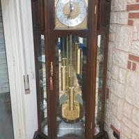 orologio a pendolo con fasi lunare e melodie