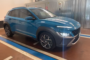 HYUNDAI KONA 1.6hev2wd dct XCLASS