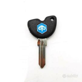 Sbozzato chiave con chip scooter vari Piaggio 5758
