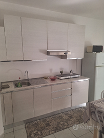 Piccolo appartamento arredato in centro