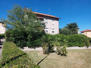 Villa di 205 m² con 4 locali e box auto a Pesaro