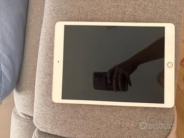 Ipad 6 128gb custodia e penna incluse