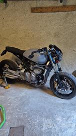 Honda Hornet cafe racer