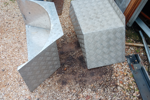 Parafanghi passarono alluminio mandorlato