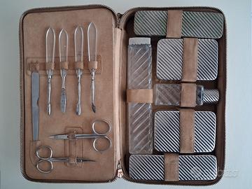 Set vintage  igiene personale da viaggio