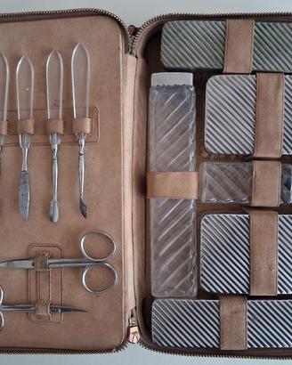 Set vintage  igiene personale da viaggio