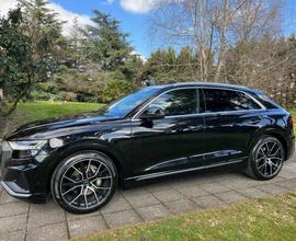 Audi q8 45 tdi sline tetto matrix no superbollo