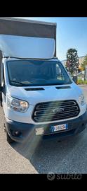 Ford Transit anno 2017con sponda