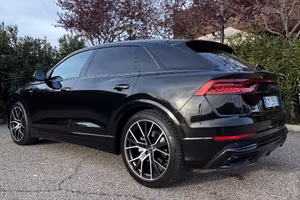 AUDI Q8 50tdi Garanzia Audi plus fino al 09.2027!