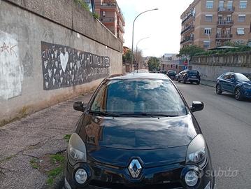 Auto Renault Twingo