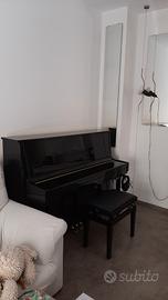 pianoforte marca Steinbach 112