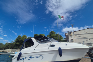 Semicabinato fuoribordo Saver 650