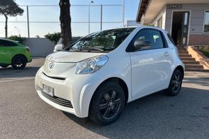 Toyota iQ 1.0 Sol