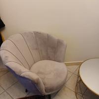 poltrona in velluto rosa antico