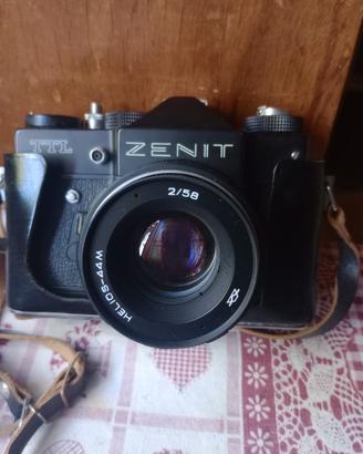 macchina fotografica Zenit TTL vintage 