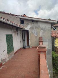 Villa di 300 m² con più di 5 locali a Villa Basili