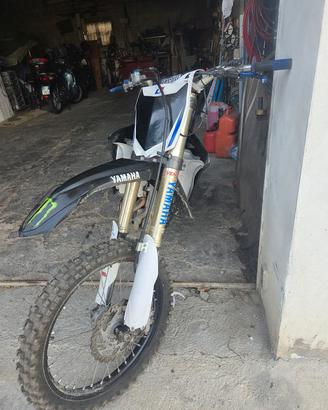 yamaha yzf 250 cross