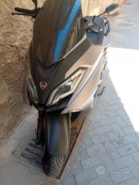scooter 300cc