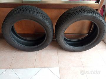 pneumatici  225/55/18 .