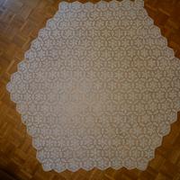 Tovaglia di cotone all'uncinetto