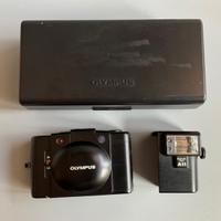 OLYMPUS XA2 con FLASH A11 35mm completa custodia