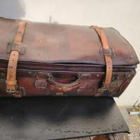 Valigia in cartone vintage