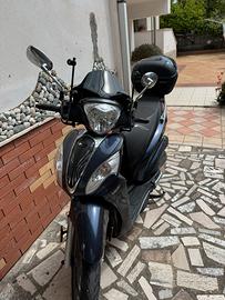 Kymco peaple ore 125 anno 2021con bauletto