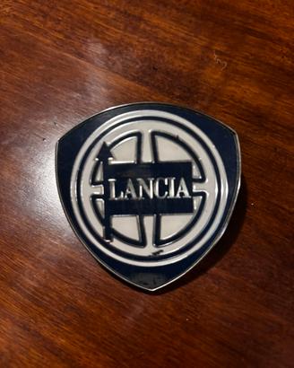 Stemma lancia